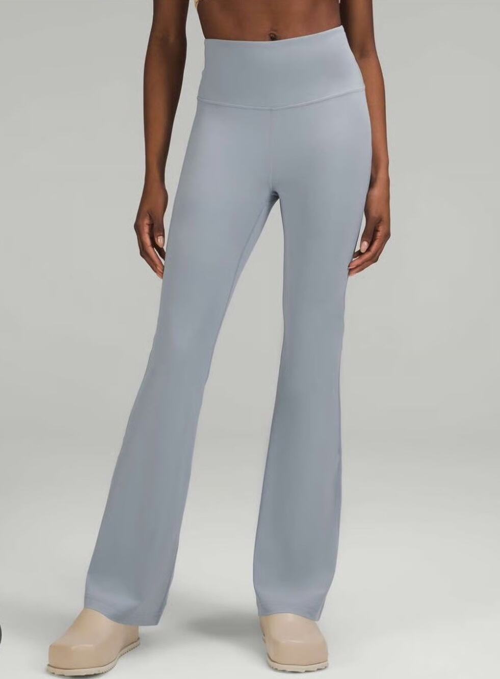 Lululemon Women’s Groove Nulu High-Rise Flared Yoga Pant Light Blue Grey Size 4